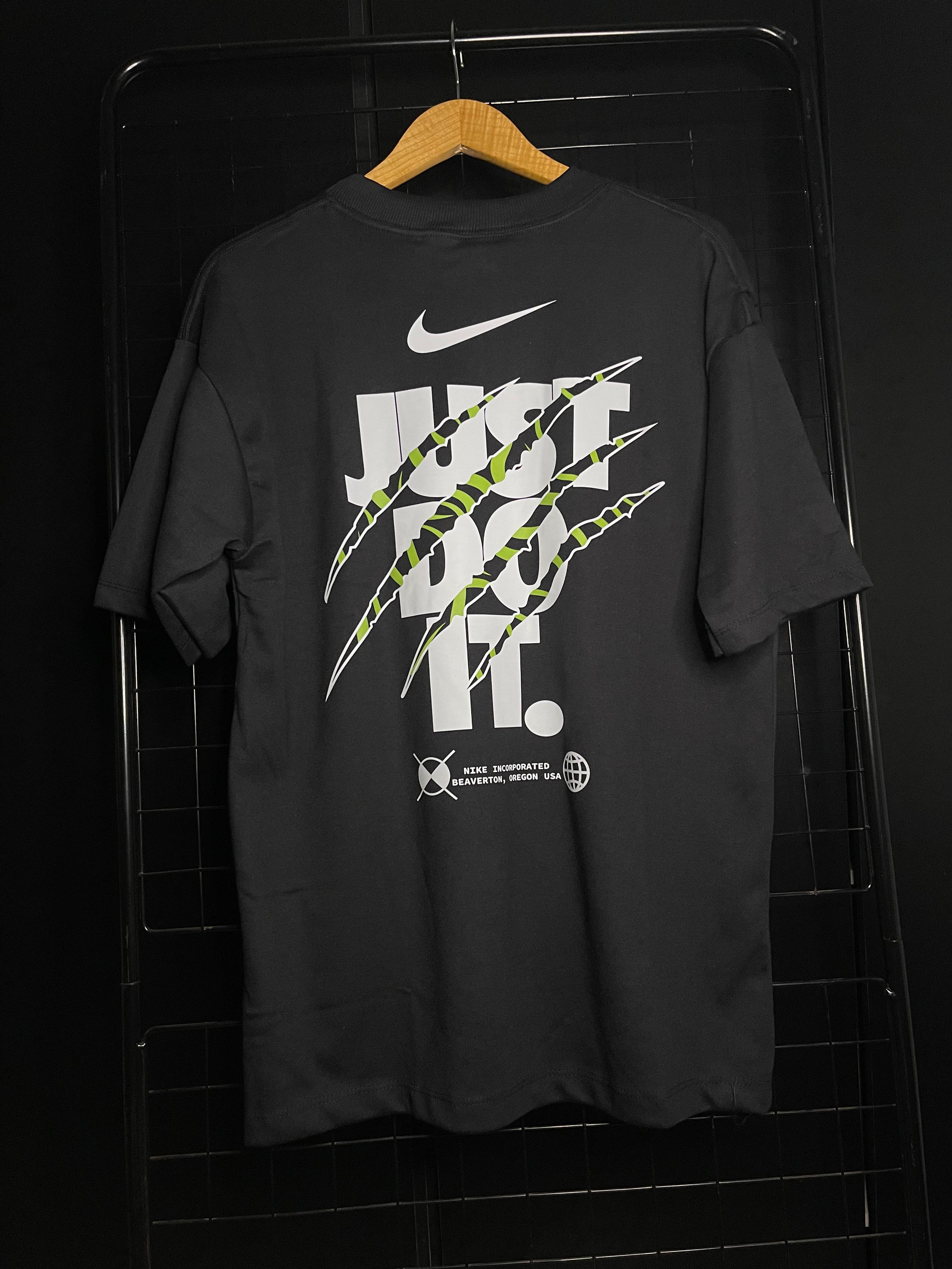 CAMISETA OVERSIZED NIKE 'JUST DO IT' - PRETO – Closet de Cria