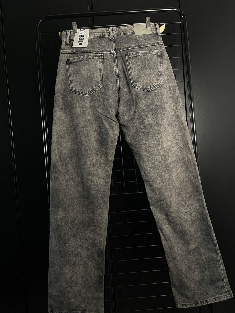 CALÇA JEANS CORTE RETO PRESENCE - ESTONADA