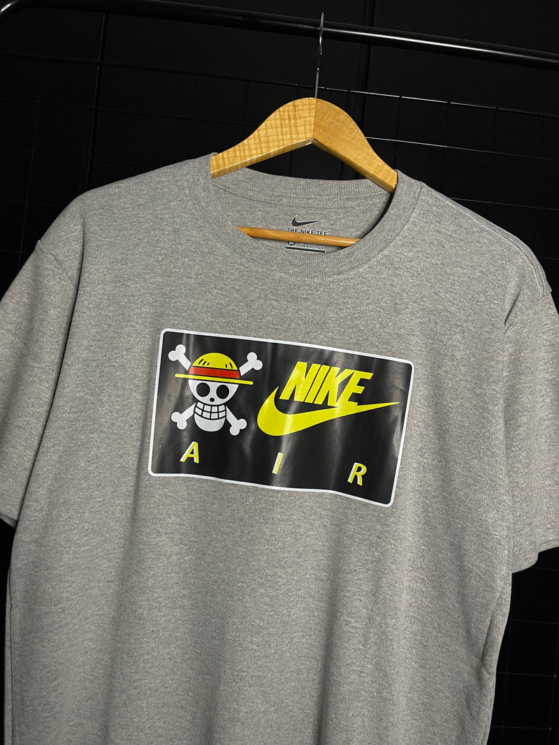 CAMISETA NIKE X ONE PIECE IMPORTADA - CINZA