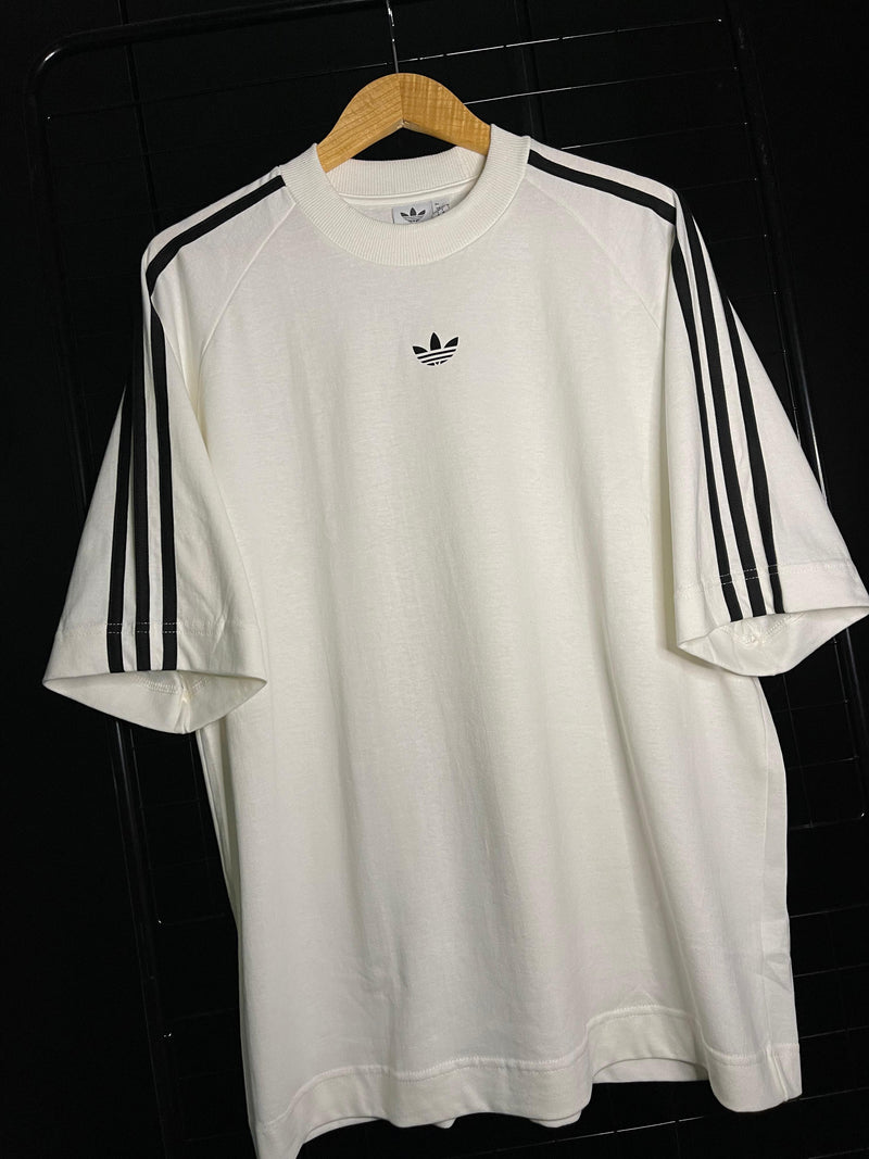 CAMISA OVERSIZED ADIDAS 3 LISTRAS - BRANCO