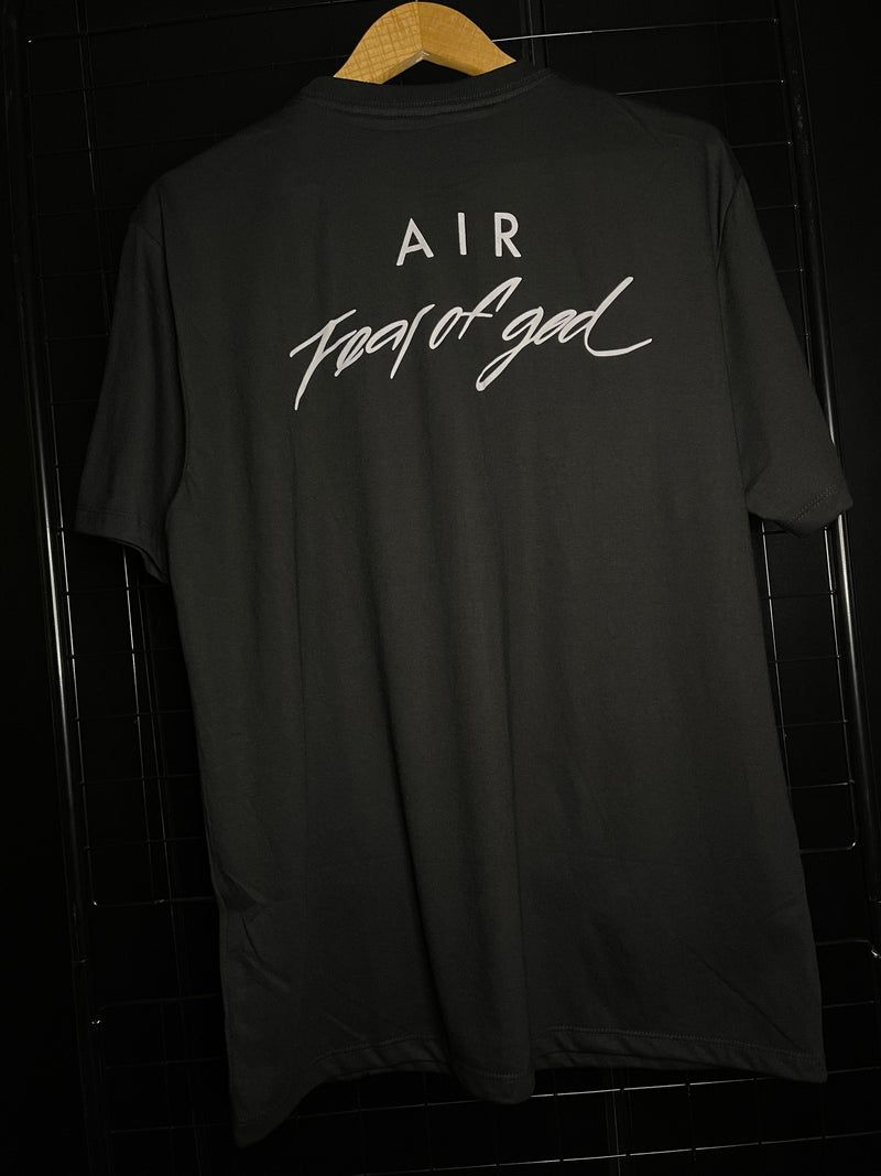 CAMISETA NIKE X 'FEAR OF GOD' ESPECIAL - PRETO