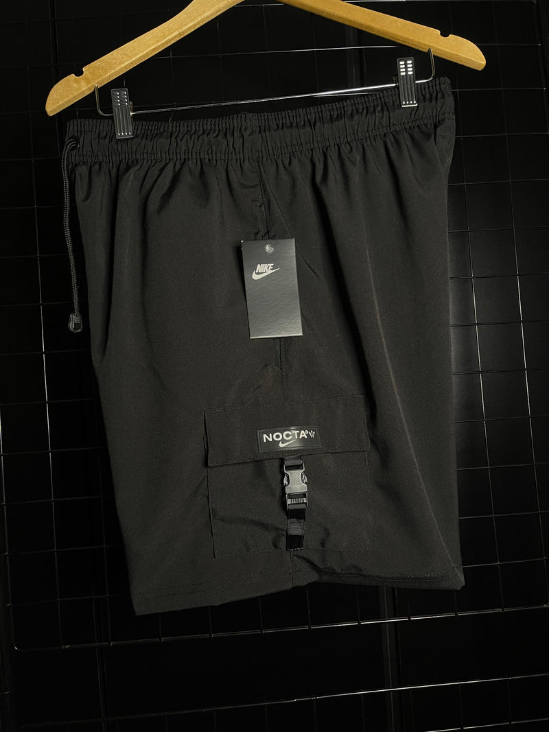 SHORTS CARGO NIKE X 'NOCTA' - PRETO