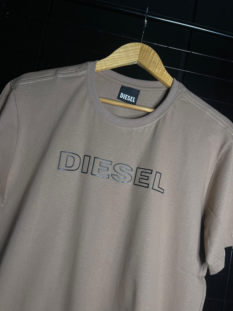 CAMISETA DIESEL 'LOGO' EMBORRACHADO - BEGE