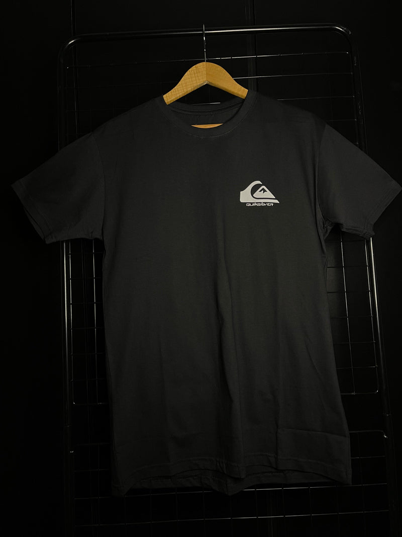 CAMISETA QUIKSILVER 'MINI LOGO' - PRETO