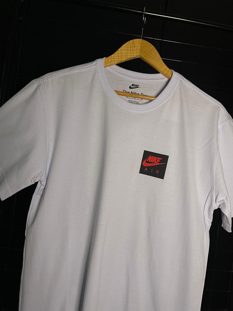 CAMISETA NIKE AIR X STUSSY - BRANCO