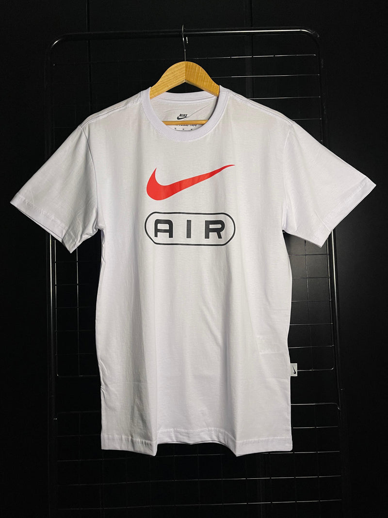 CAMISETA NIKE AIR 'ESSENTIALS' - BRANCO