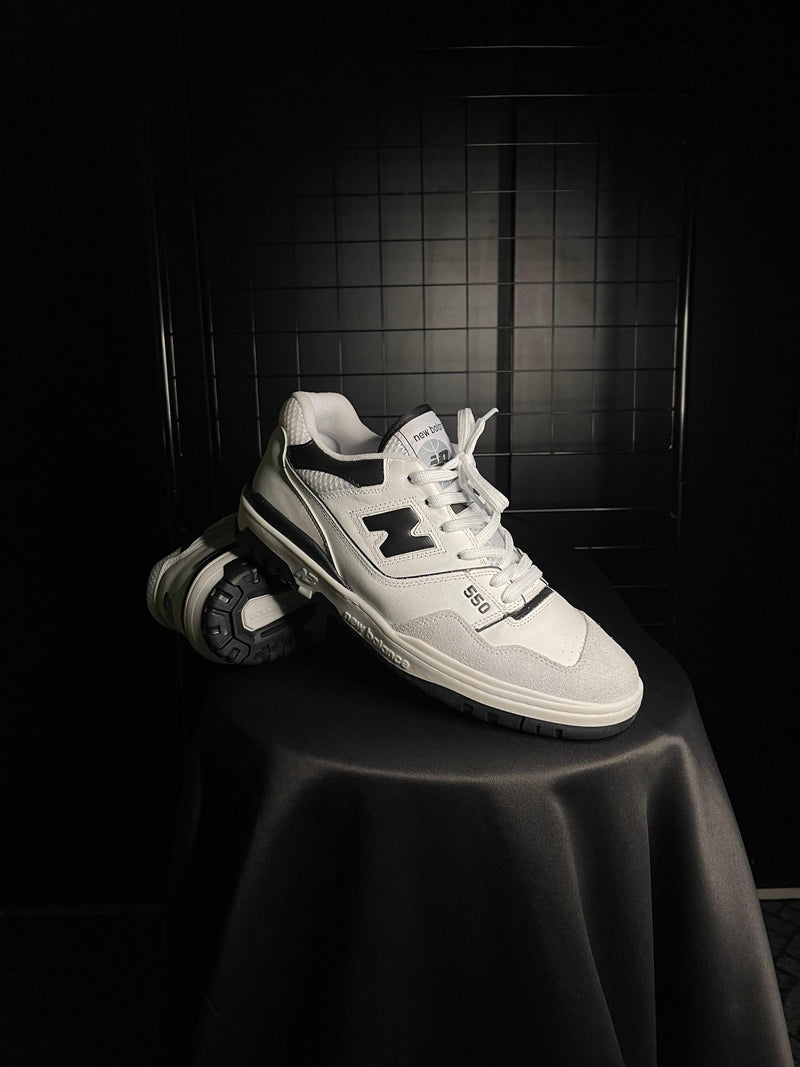 TÊNIS NEW BALANCE 550 - PRETO/BRANCO