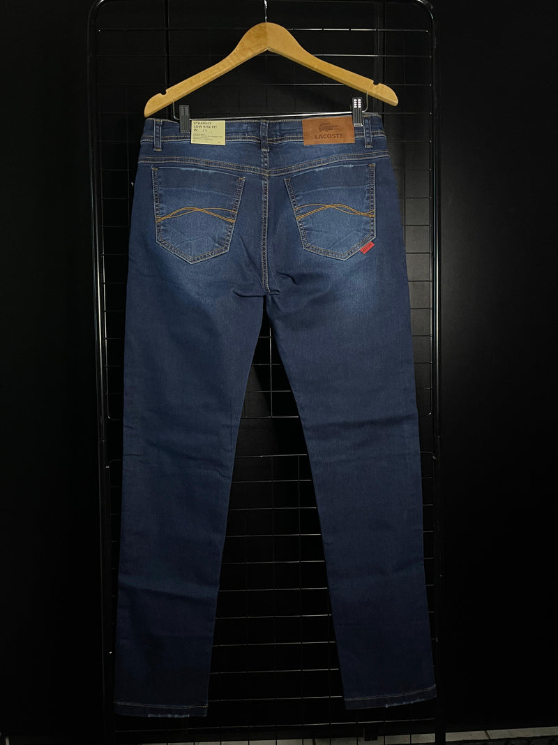 CALÇA JEANS LACOSTE BORDADO